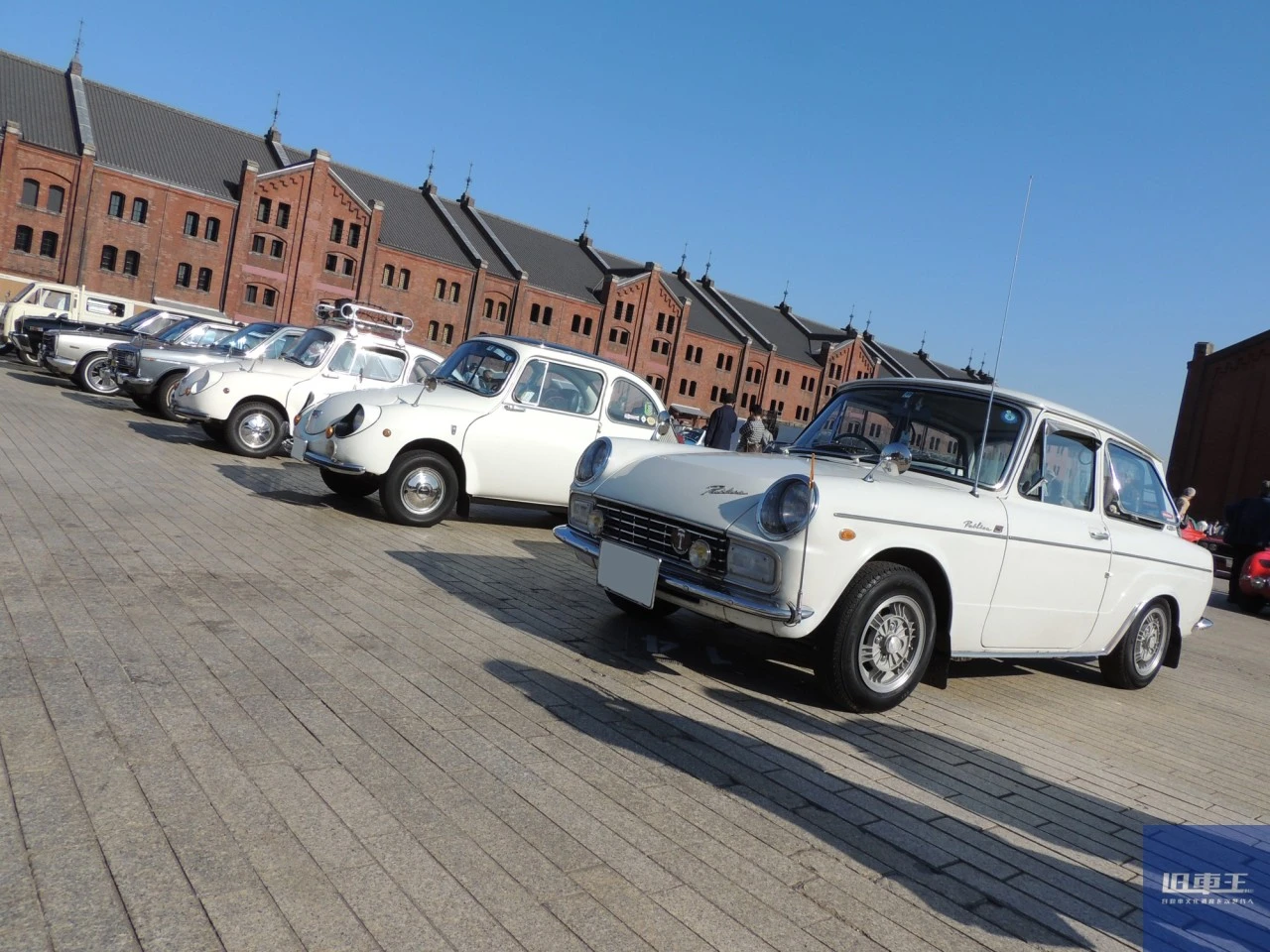 横浜赤レンガ倉庫に集まったクラシックカー