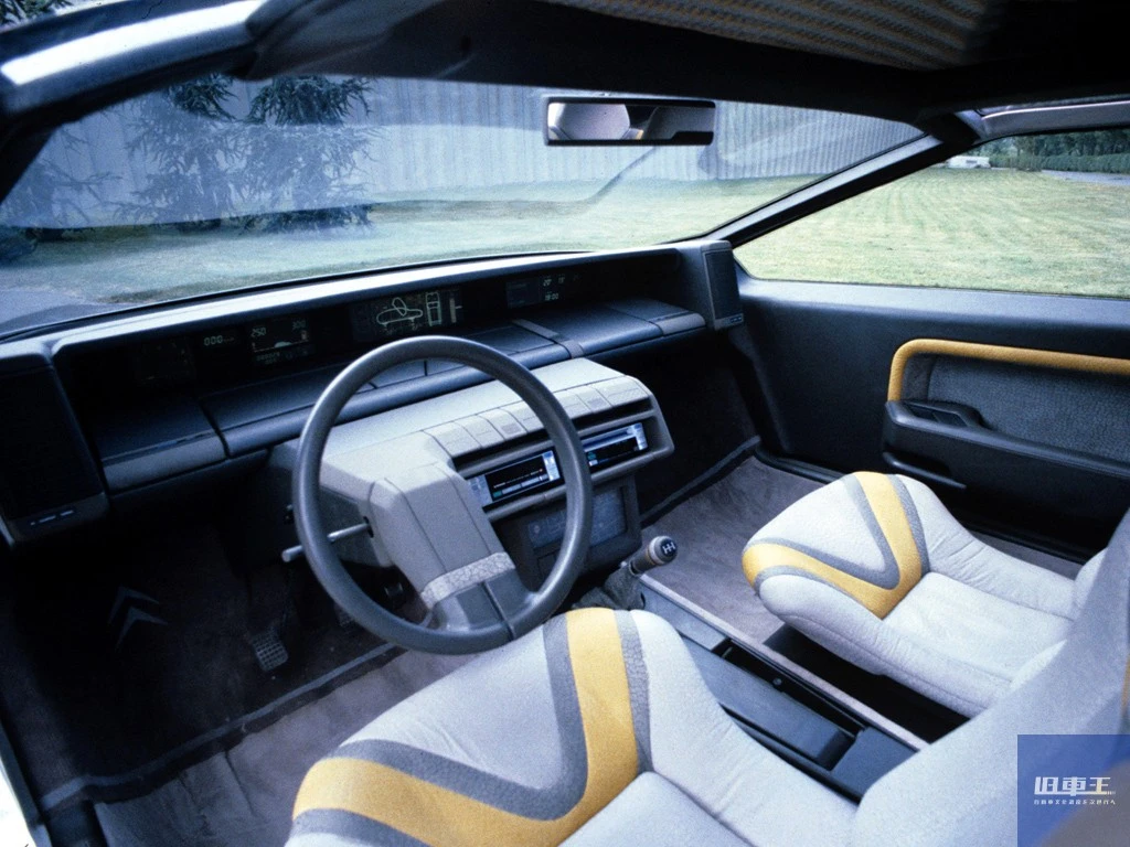 シトロエン・サブリュの内装