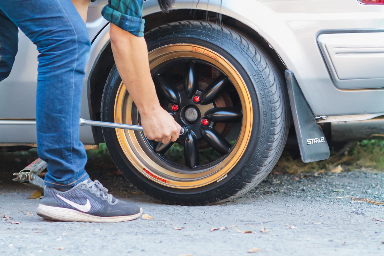 旧車にはどんなホイールが合う？人気ランキングから見る旧車ホイール