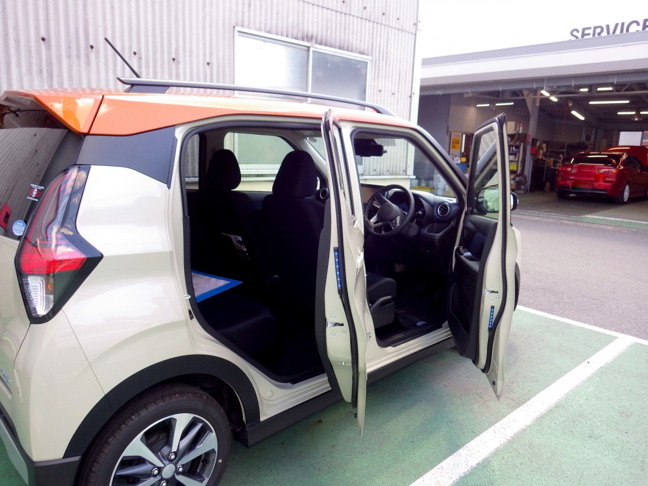 車のドアの修理はどこに依頼すればいい？依頼先や特徴を解説