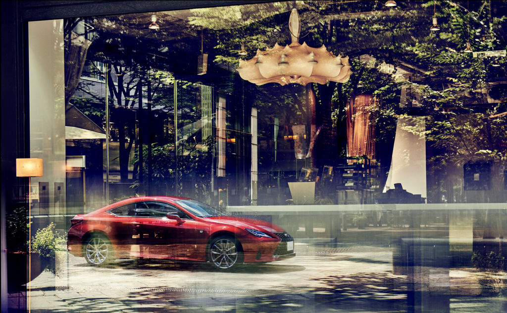 復活のレクサスクーペ。高級車としての質感とブランドアイコンを見事に調和させた「レクサスRC」