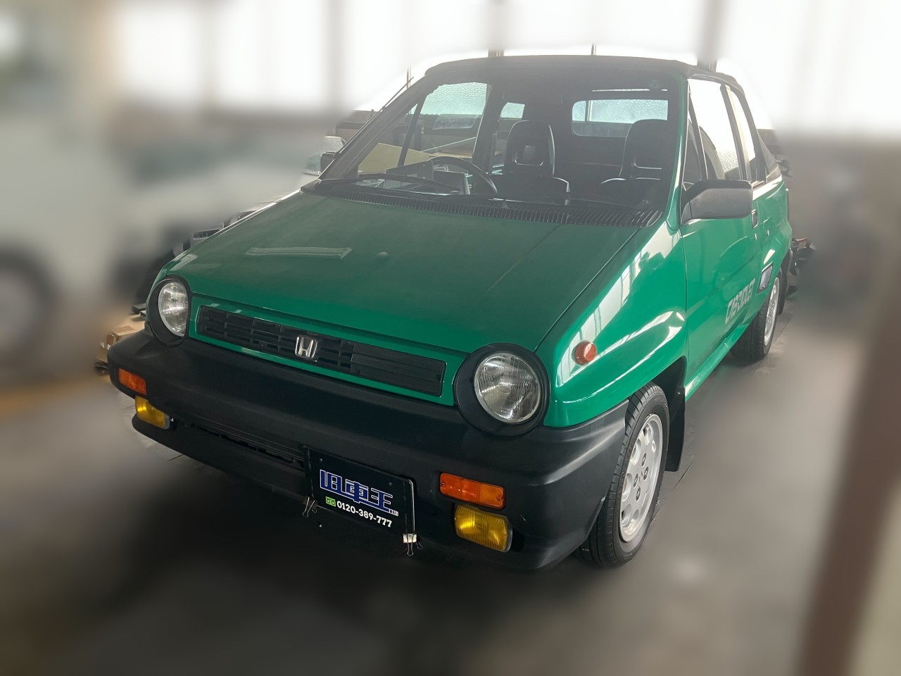 ホンダ 初代シティはスタイリッシュな都会派コンパクトカー！？ 過激な加速が魅力のシティターボⅡも紹介