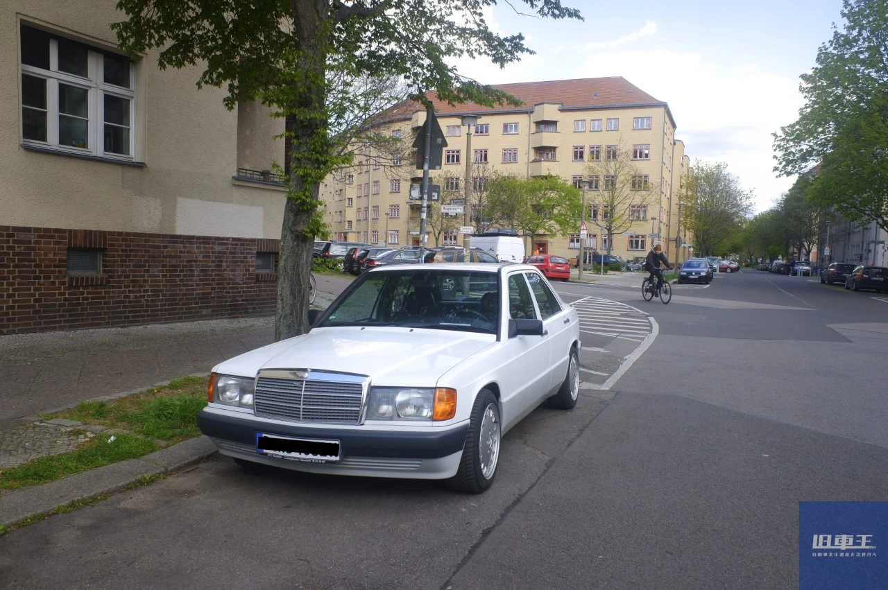 メルセデス・ベンツ ミディアムクラス 300D