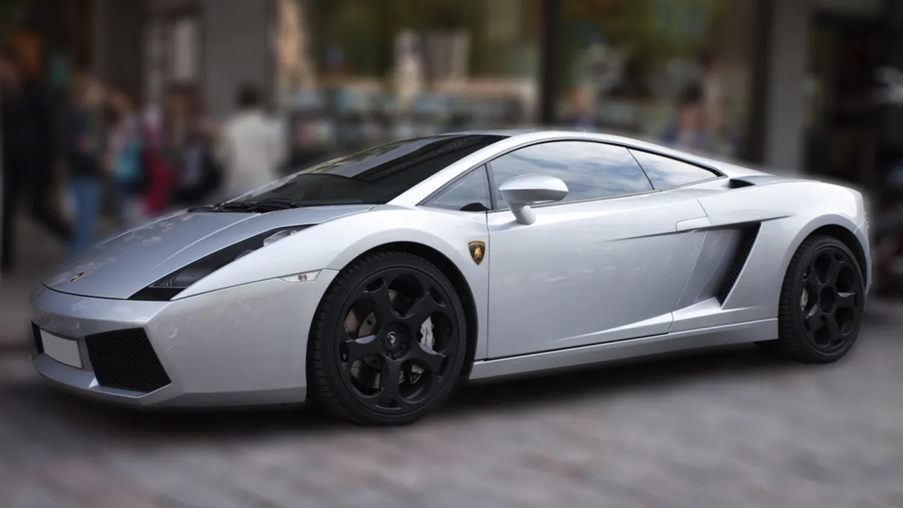 ランボルギーニの維持費は高い？維持するためにかかる費用や内訳を解説