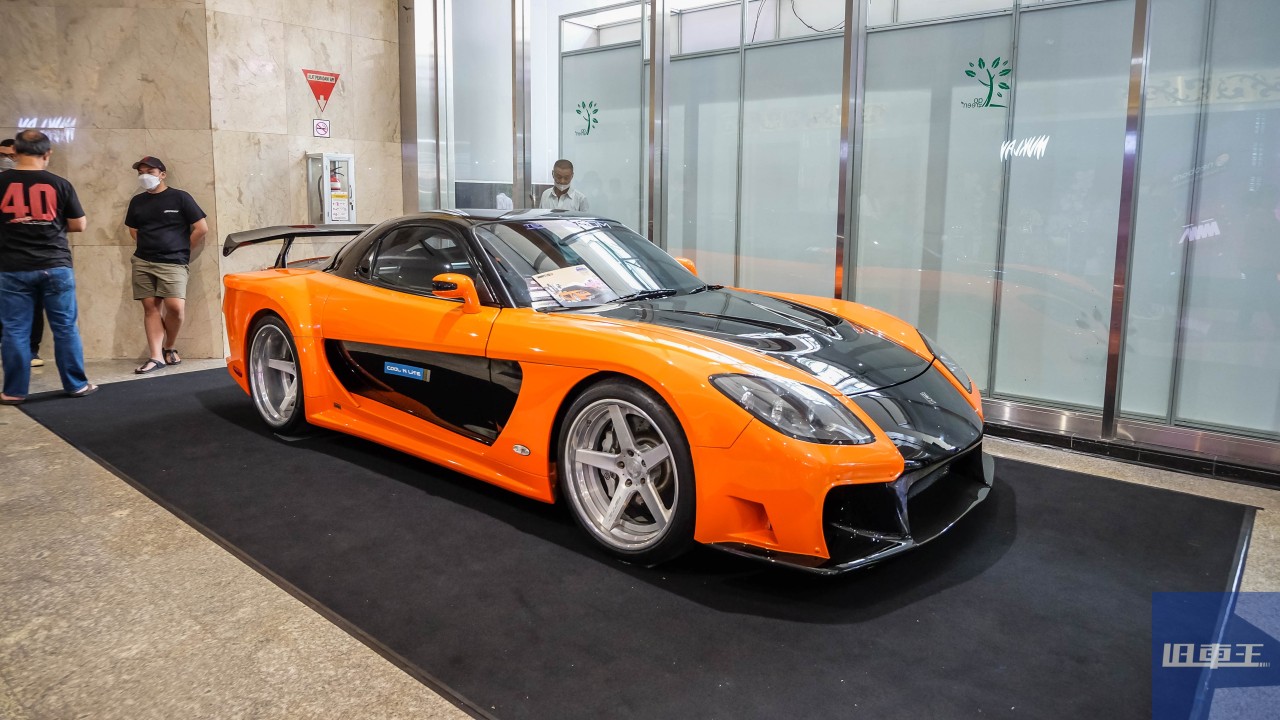 マツダ FD3S RX-7 VeilSide Fortune Model