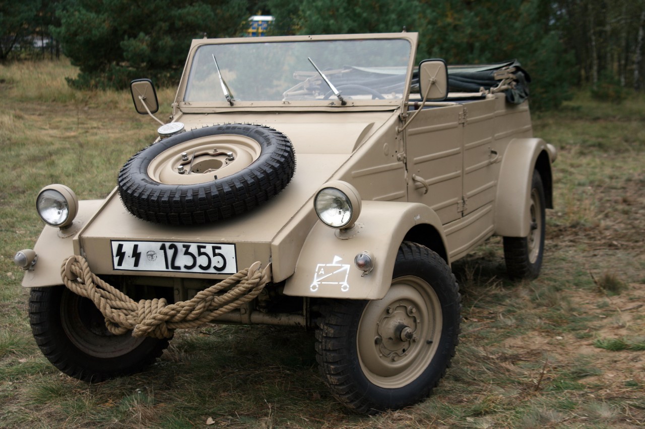 軍用車キューベルワーゲンはあのビートル？！ フォルクスワーゲンの名車が図った生き残り戦略