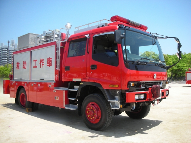 災害救助で使う「救助工作車」とは？特徴から搭載装備まで徹底解説