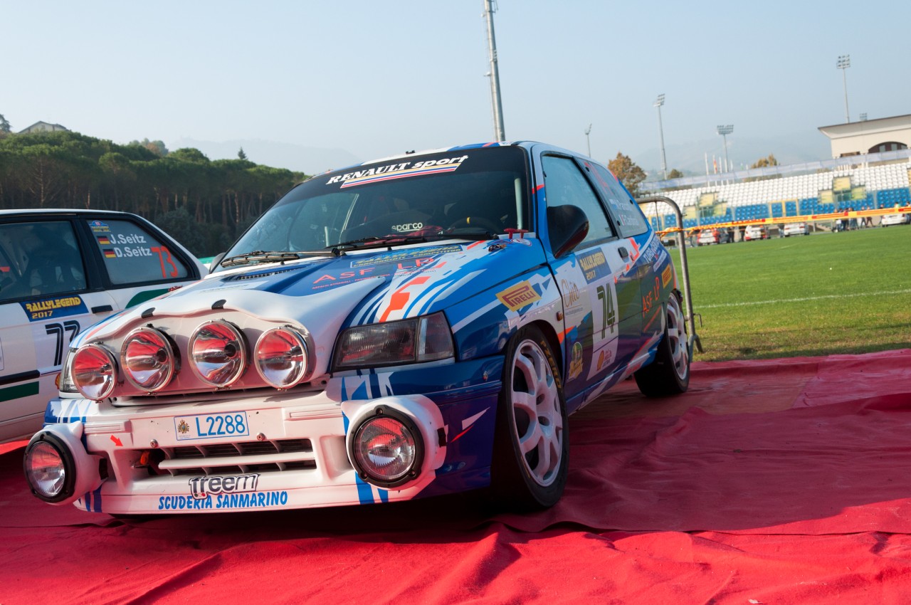 ルノー・クリオ・ウィリアムズの魅力とは？最高出力150psのフレンチホットハッチ！