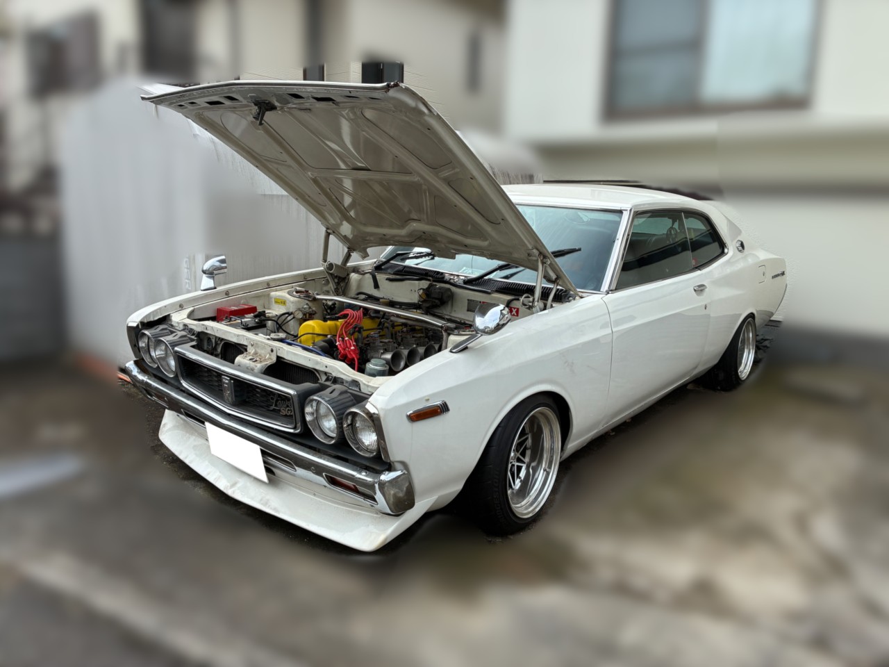 日産 2代目ローレル（ブタケツ）の維持費は高い？内訳といくらかかるかを解説