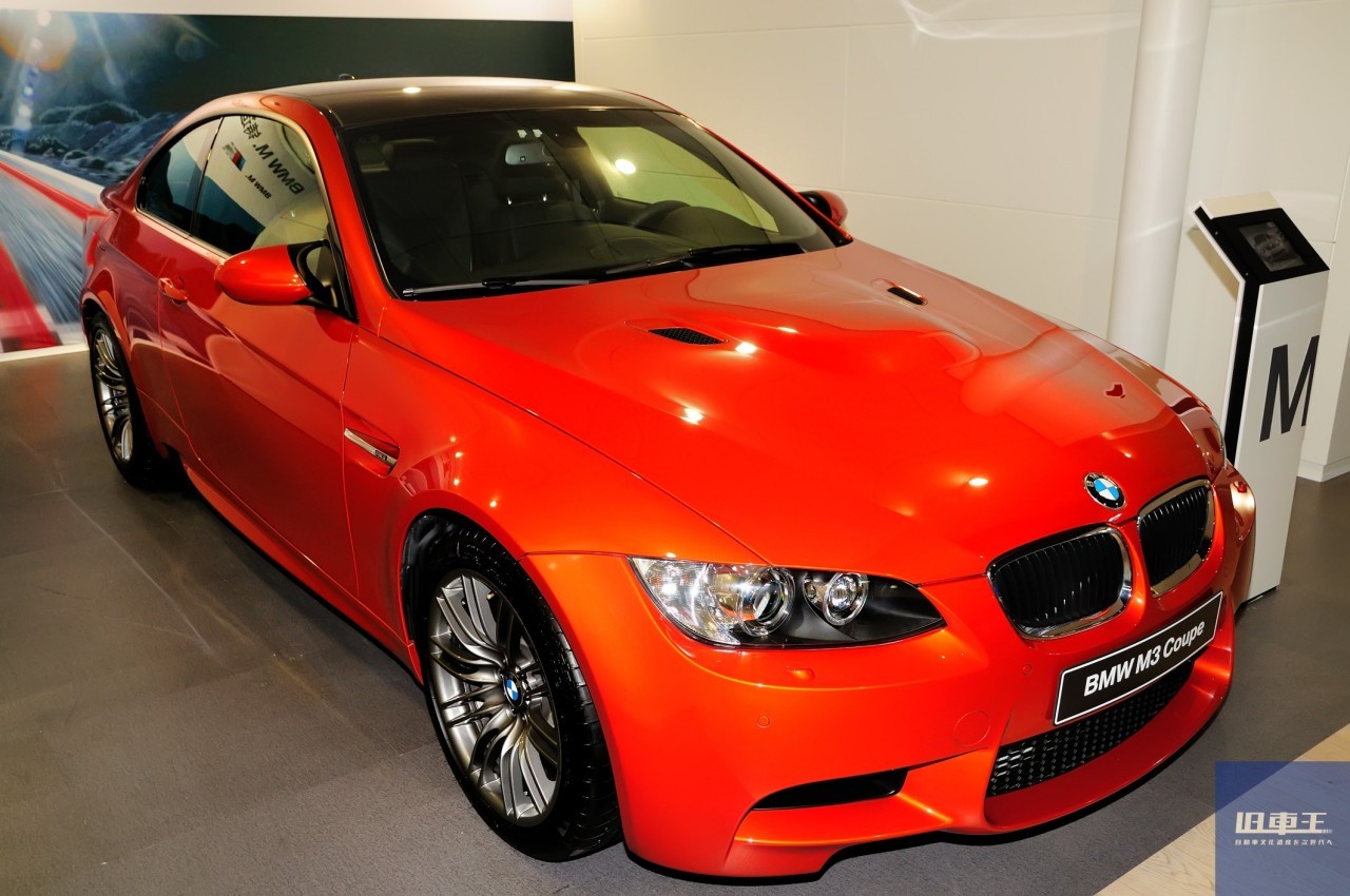 BMW E92型M3は伝統のシルキーシックスを捨てた？！ シリーズ唯一のV8エンジン搭載モデルの魅力に迫る