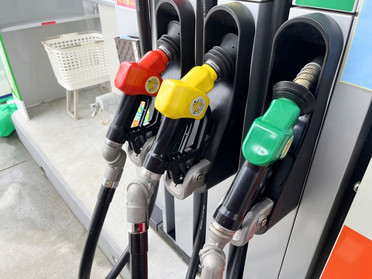 ガソリンや軽油は季節や地域によって違うって本当？！ 誤解されやすいオクタン価についても詳しく解説