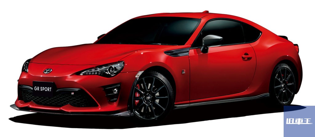 赤いトヨタAE 86