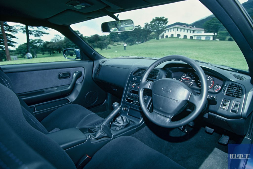 スカイラインGT-Rの内装