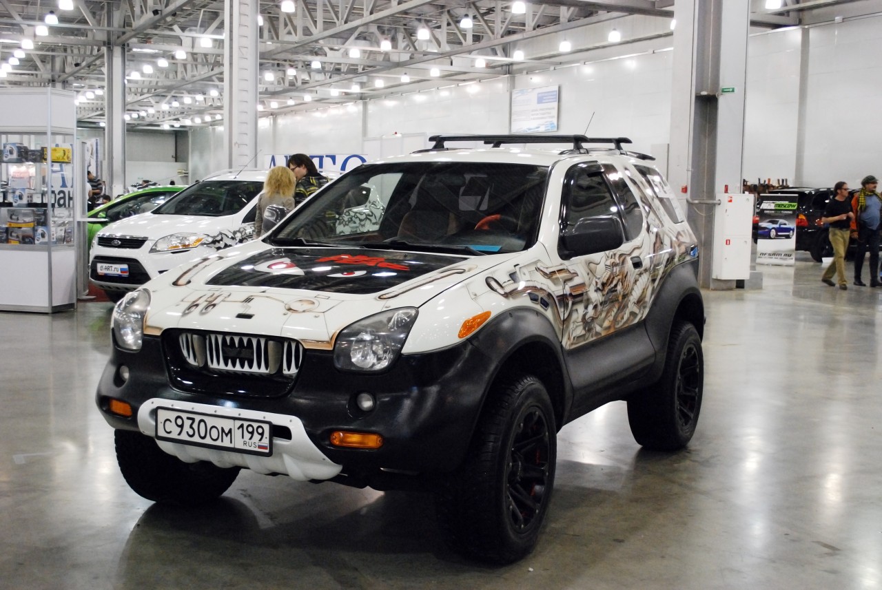 時代を先取りしすぎたSUV！？一度見たら忘れられない いすゞ ビークロスの魅力と中古車市場