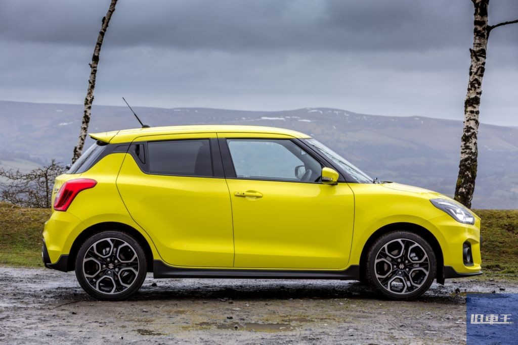 スズキスイフトスポーツ